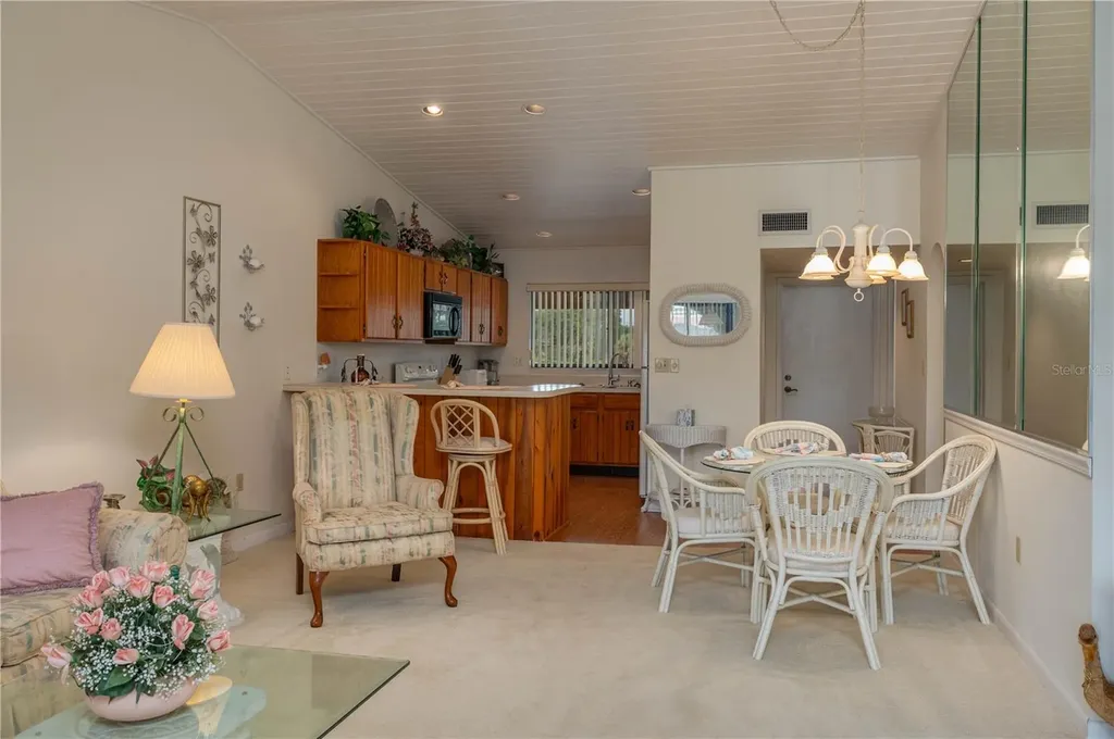8203 Village Drive Lake Wales FL 33898