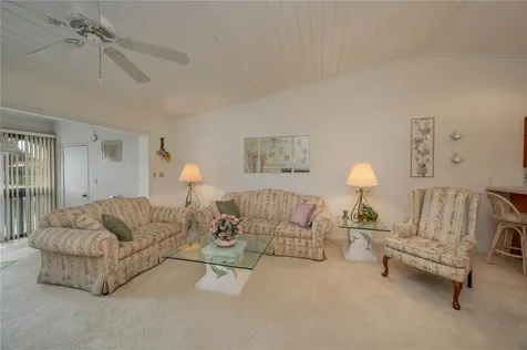 8203 Village Drive Lake Wales FL 33898