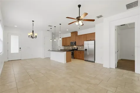 2447 Yellow Brick Road St Cloud FL 34772