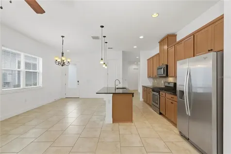 2447 Yellow Brick Road St Cloud FL 34772