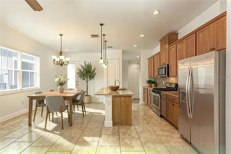 2447 Yellow Brick Road St Cloud FL 34772