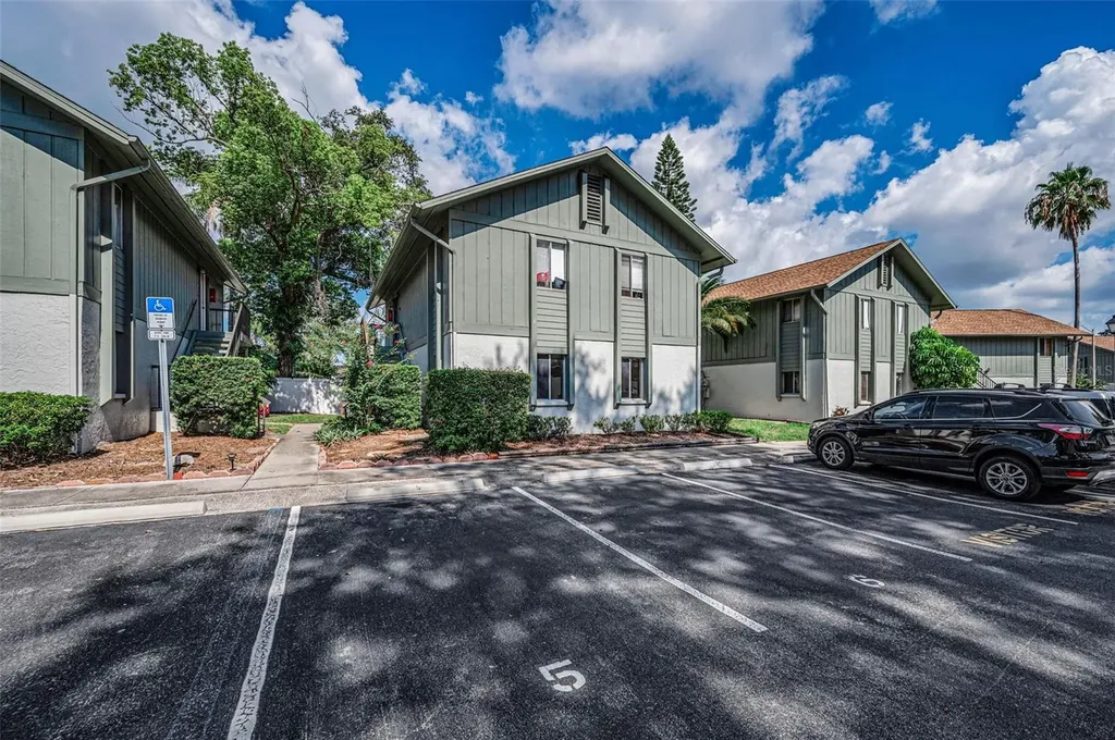 1960 Union Street Clearwater FL 33763