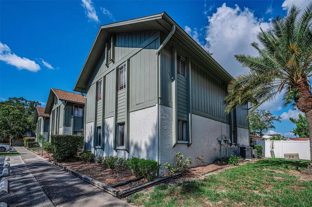 1960 Union Street Clearwater FL 33763