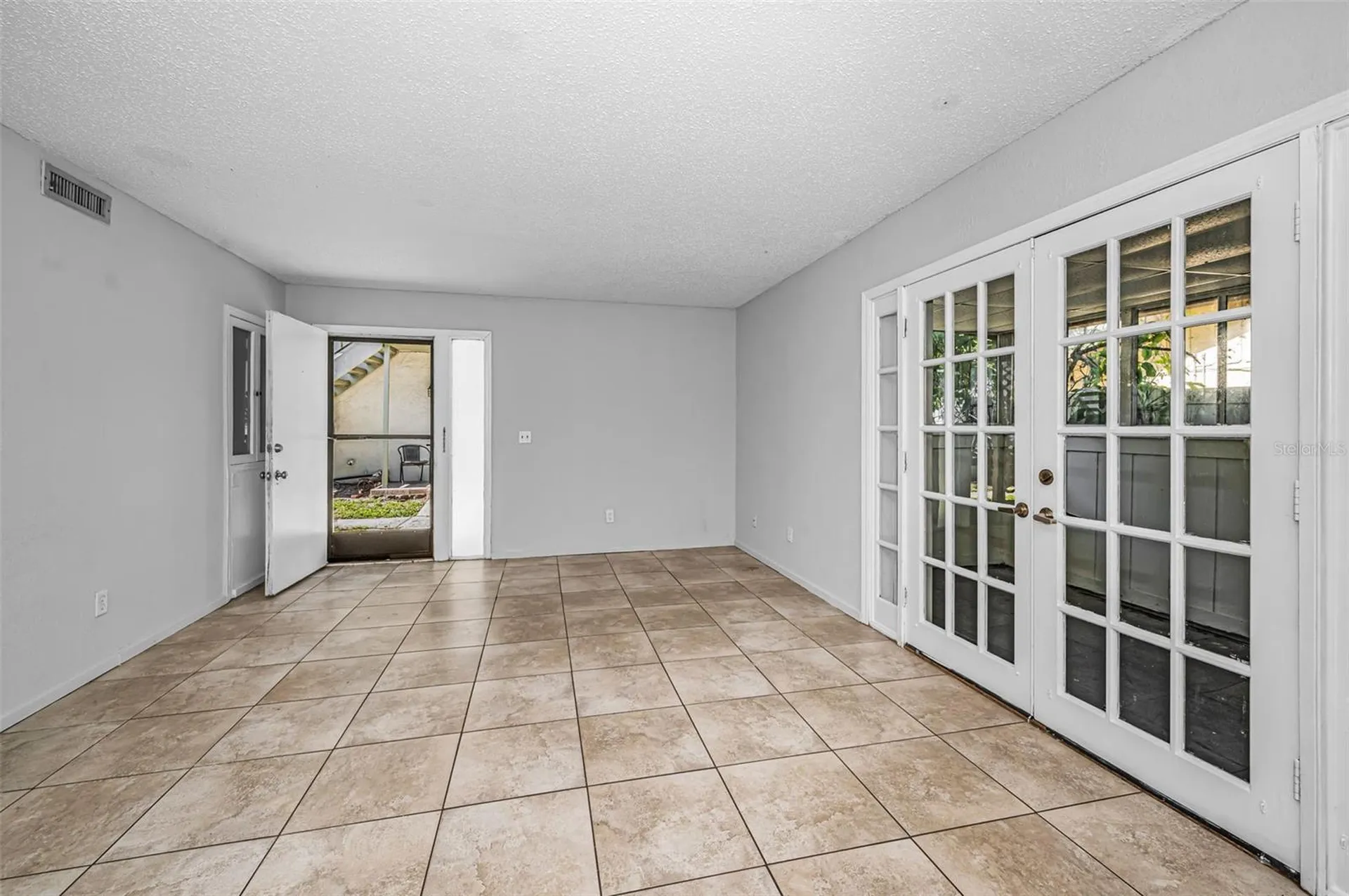 1960 Union Street Clearwater FL 33763