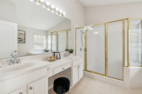 353 Bay Arbor Oldsmar FL 34677