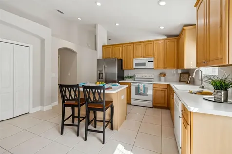 353 Bay Arbor Oldsmar FL 34677