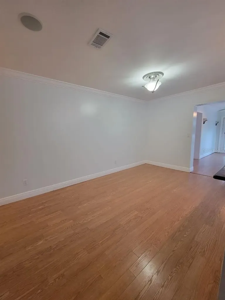 7109 S Shamrock Road Tampa FL 33616