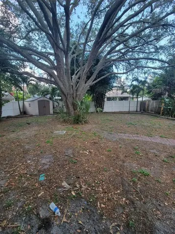 7109 S Shamrock Road Tampa FL 33616