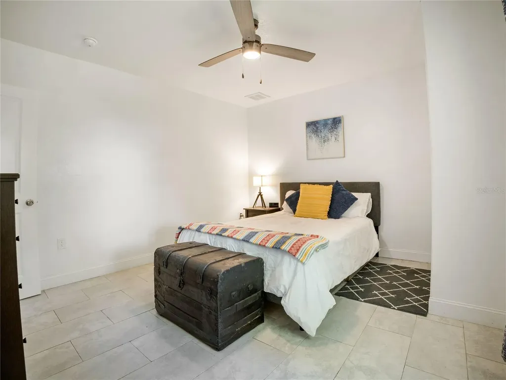 208 E Winthrop Street Avon Park FL 33825