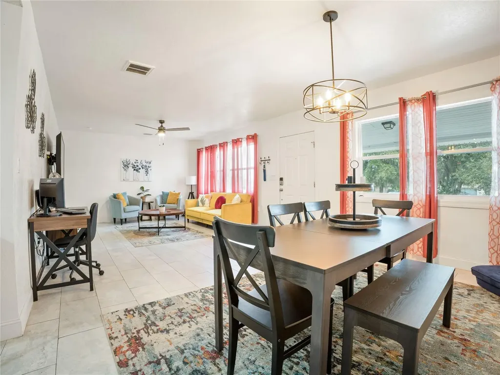 208 E Winthrop Street Avon Park FL 33825
