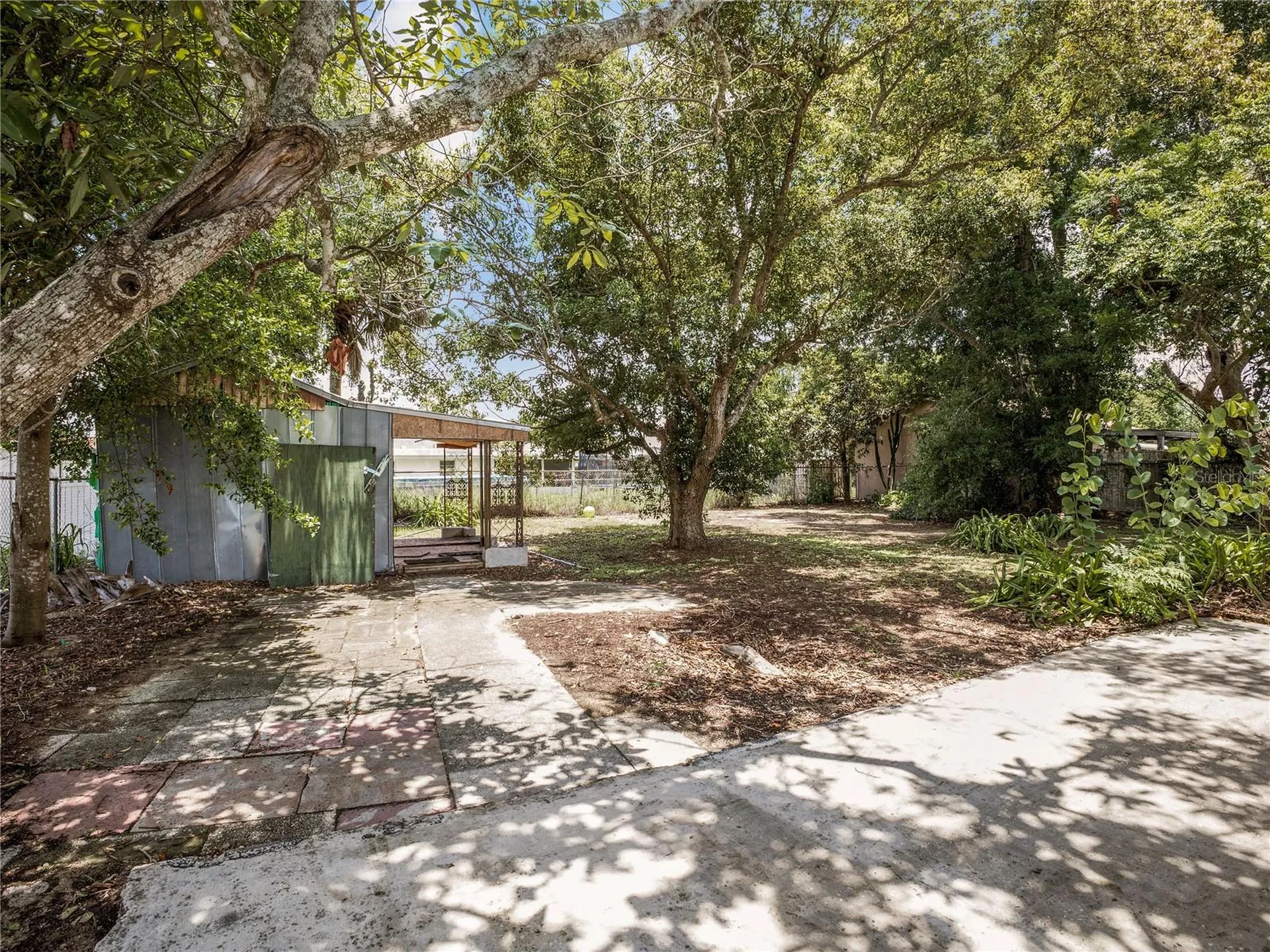 208 E Winthrop Street Avon Park FL 33825