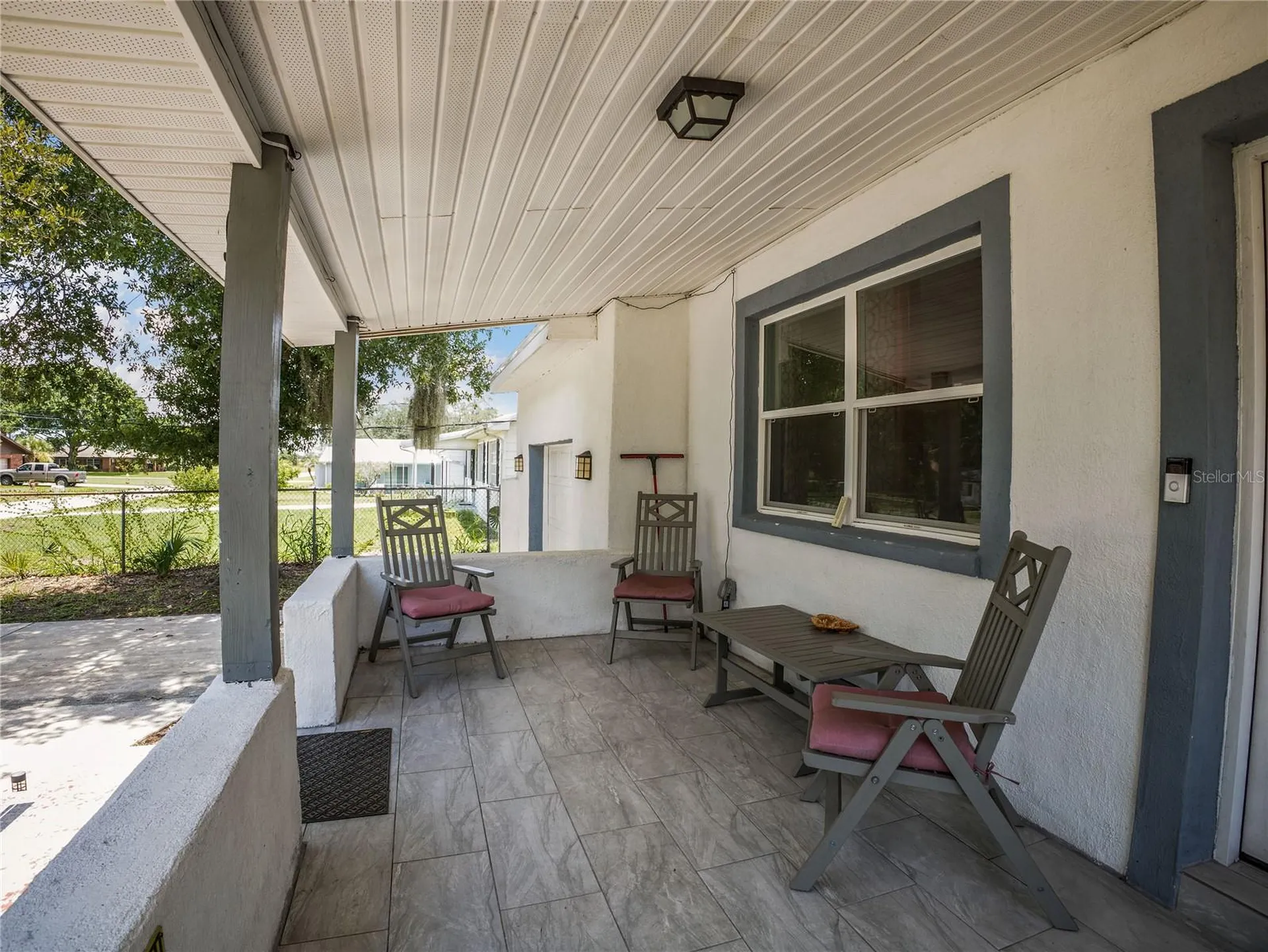 208 E Winthrop Street Avon Park FL 33825