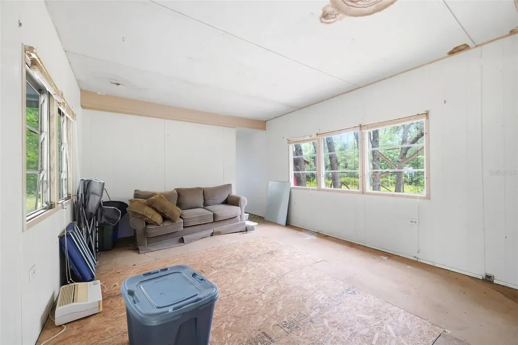 1821 N Shirey Point Inverness FL 34453