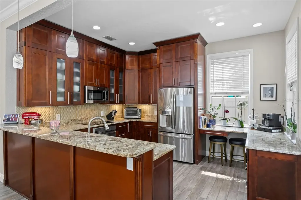 3319 W Villa Rosa Street Tampa FL 33611