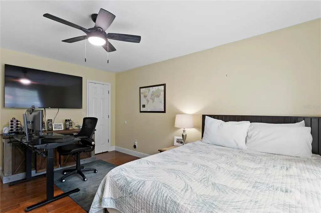3319 W Villa Rosa Street Tampa FL 33611