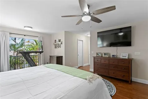 3319 W Villa Rosa Street Tampa FL 33611