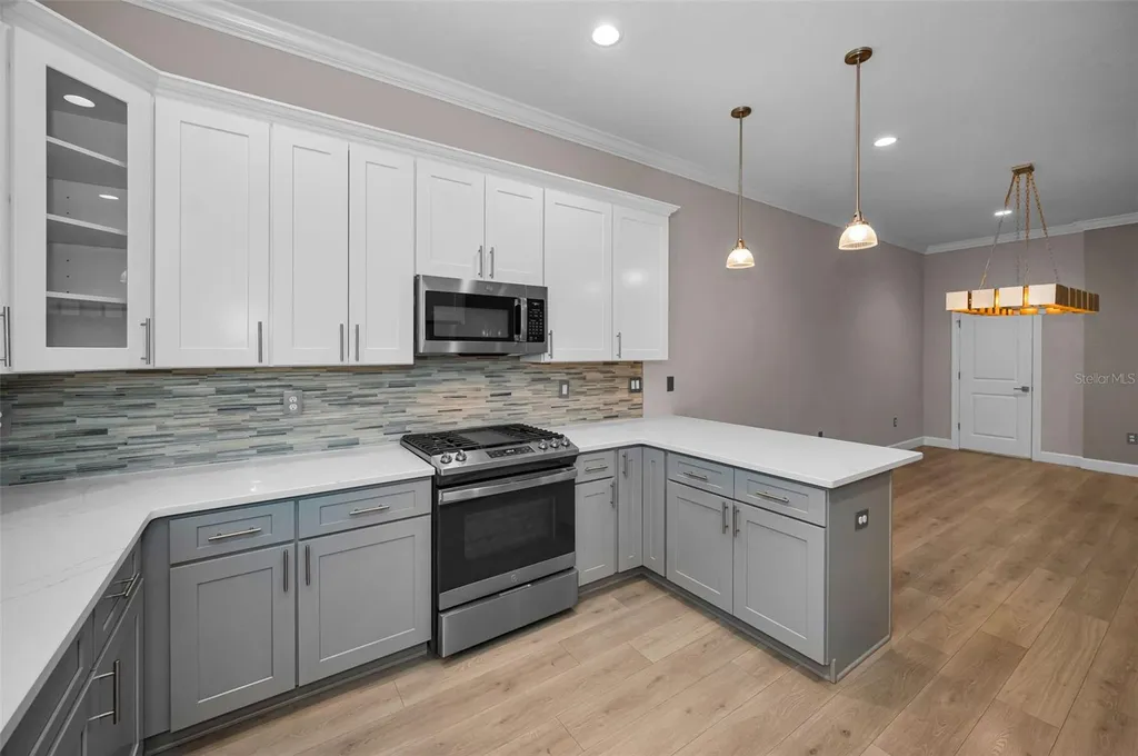726 Grand Cypress Lane Tarpon Springs FL 34689