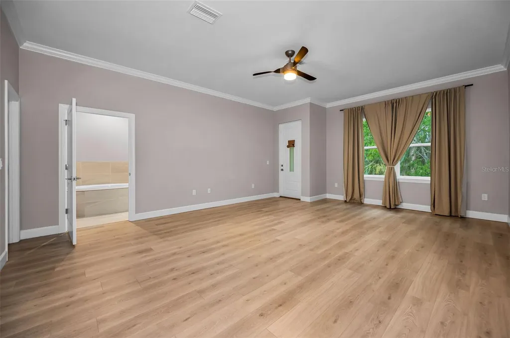726 Grand Cypress Lane Tarpon Springs FL 34689