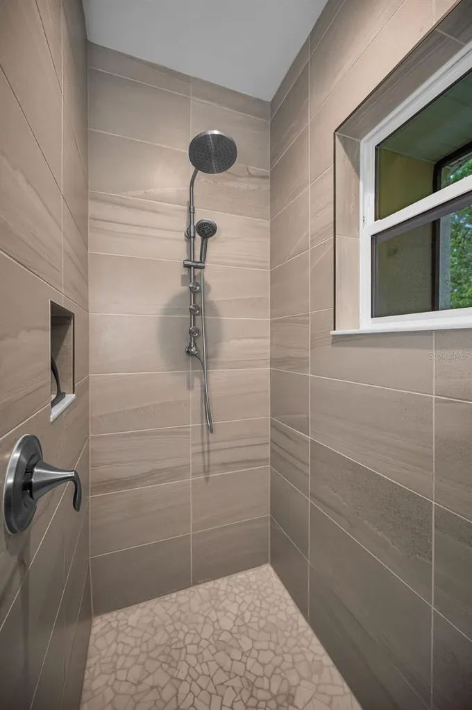 726 Grand Cypress Lane Tarpon Springs FL 34689