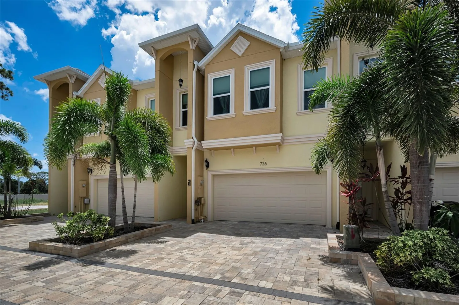 726 Grand Cypress Lane Tarpon Springs FL 34689