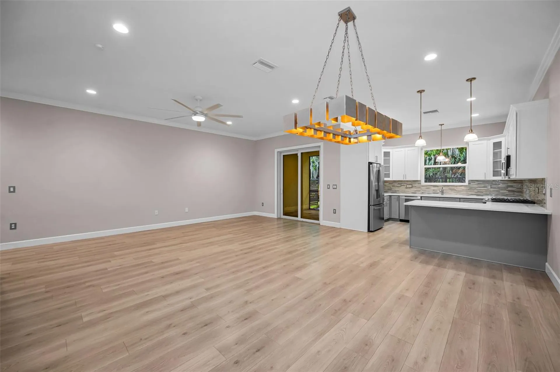 726 Grand Cypress Lane Tarpon Springs FL 34689