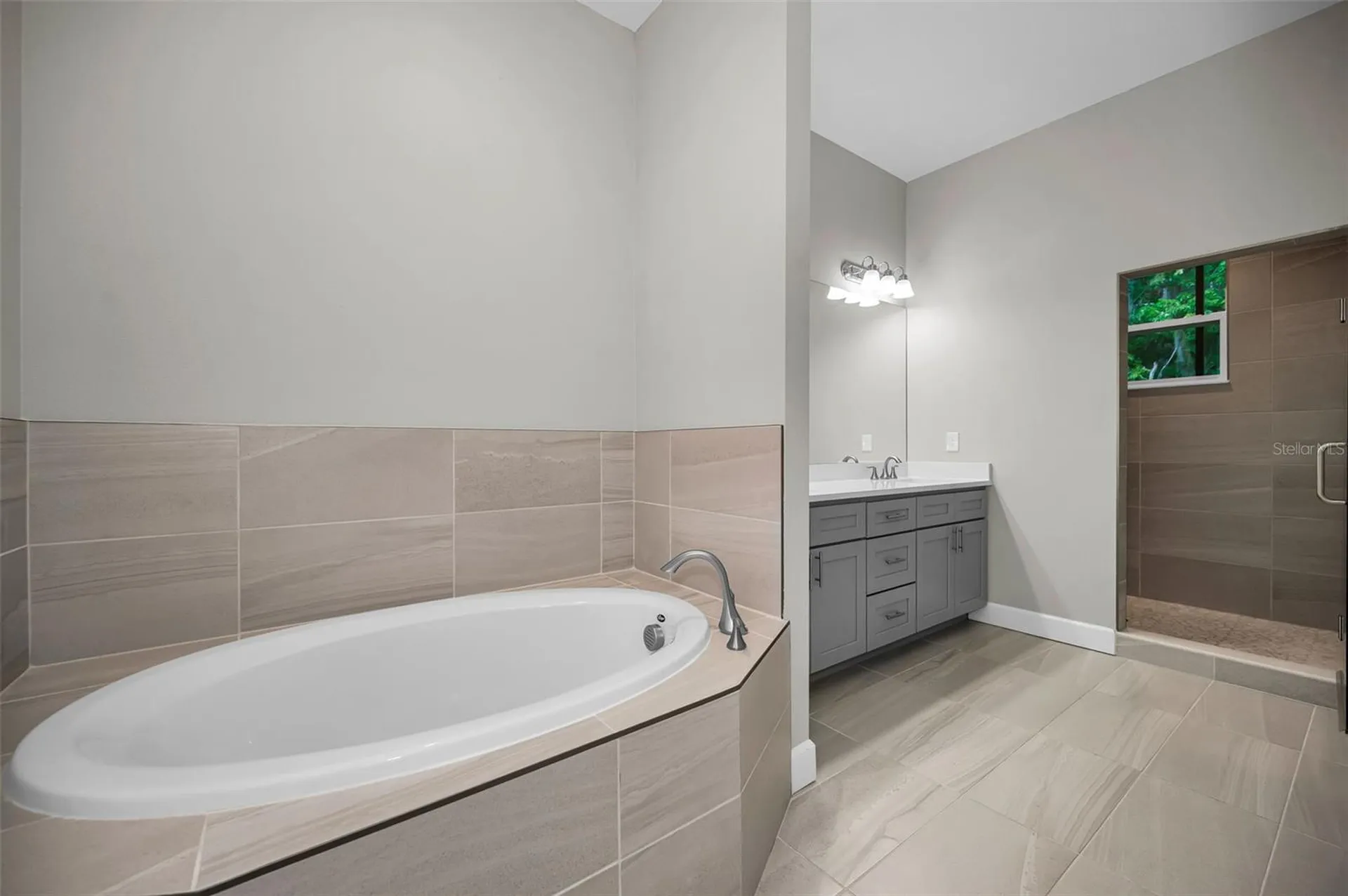 726 Grand Cypress Lane Tarpon Springs FL 34689