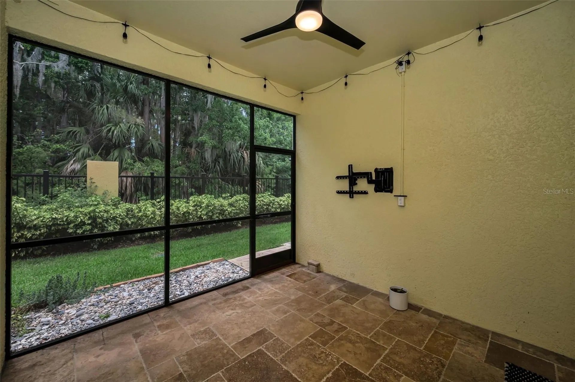 726 Grand Cypress Lane Tarpon Springs FL 34689