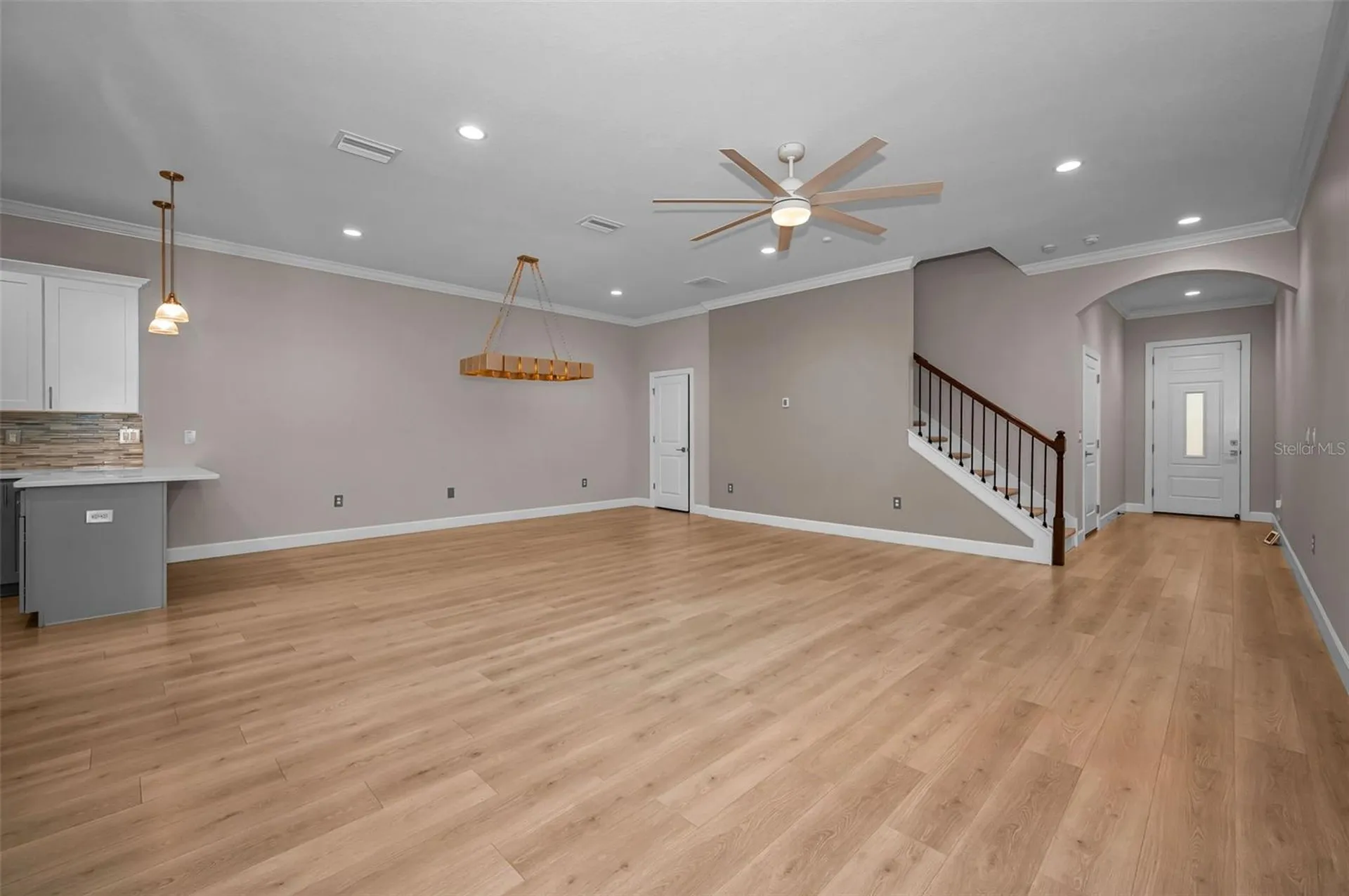 726 Grand Cypress Lane Tarpon Springs FL 34689
