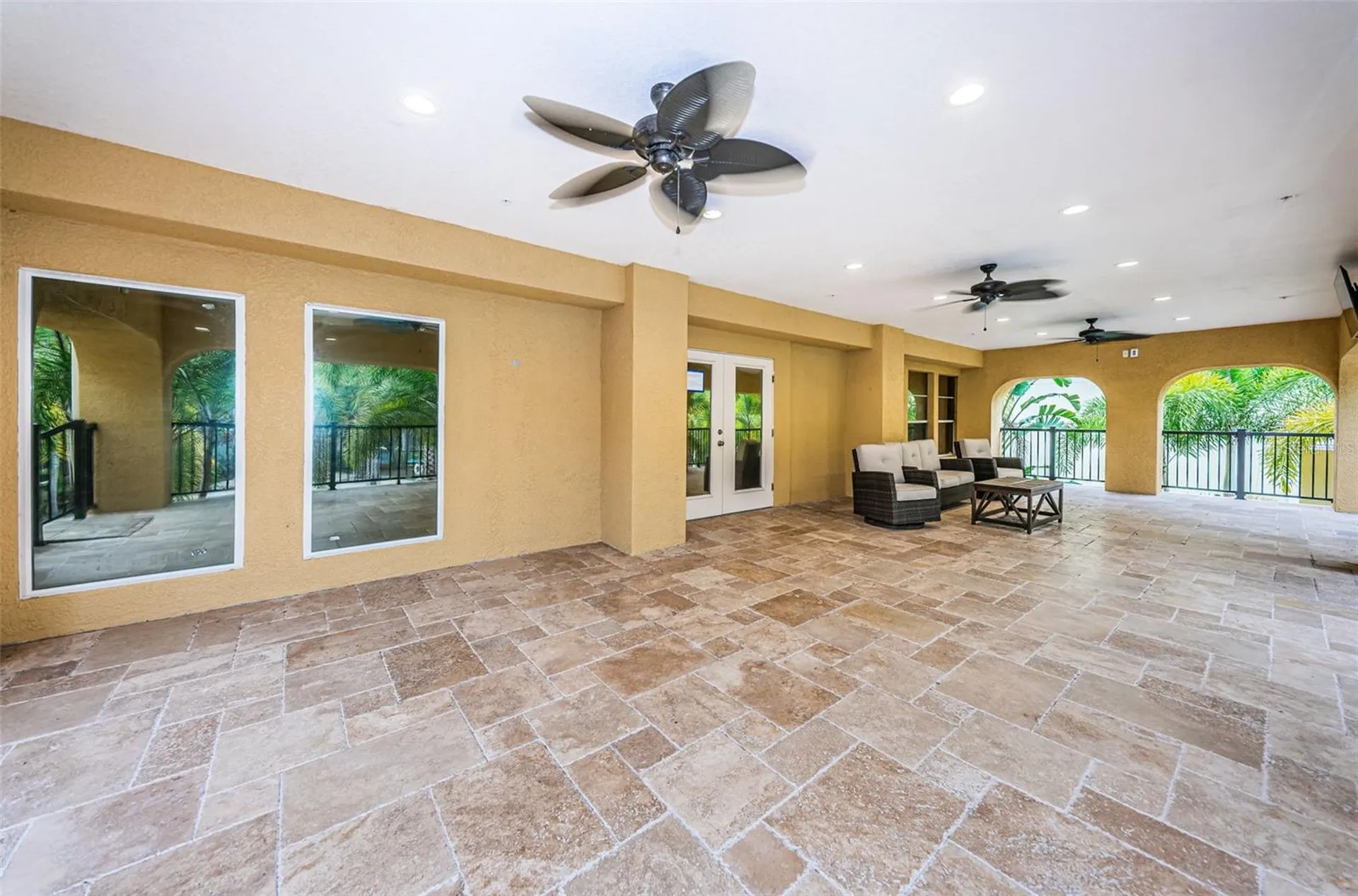 726 Grand Cypress Lane Tarpon Springs FL 34689