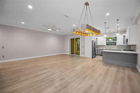 726 Grand Cypress Lane Tarpon Springs FL 34689