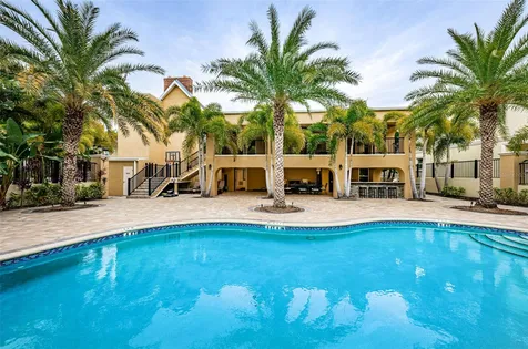 726 Grand Cypress Lane Tarpon Springs FL 34689