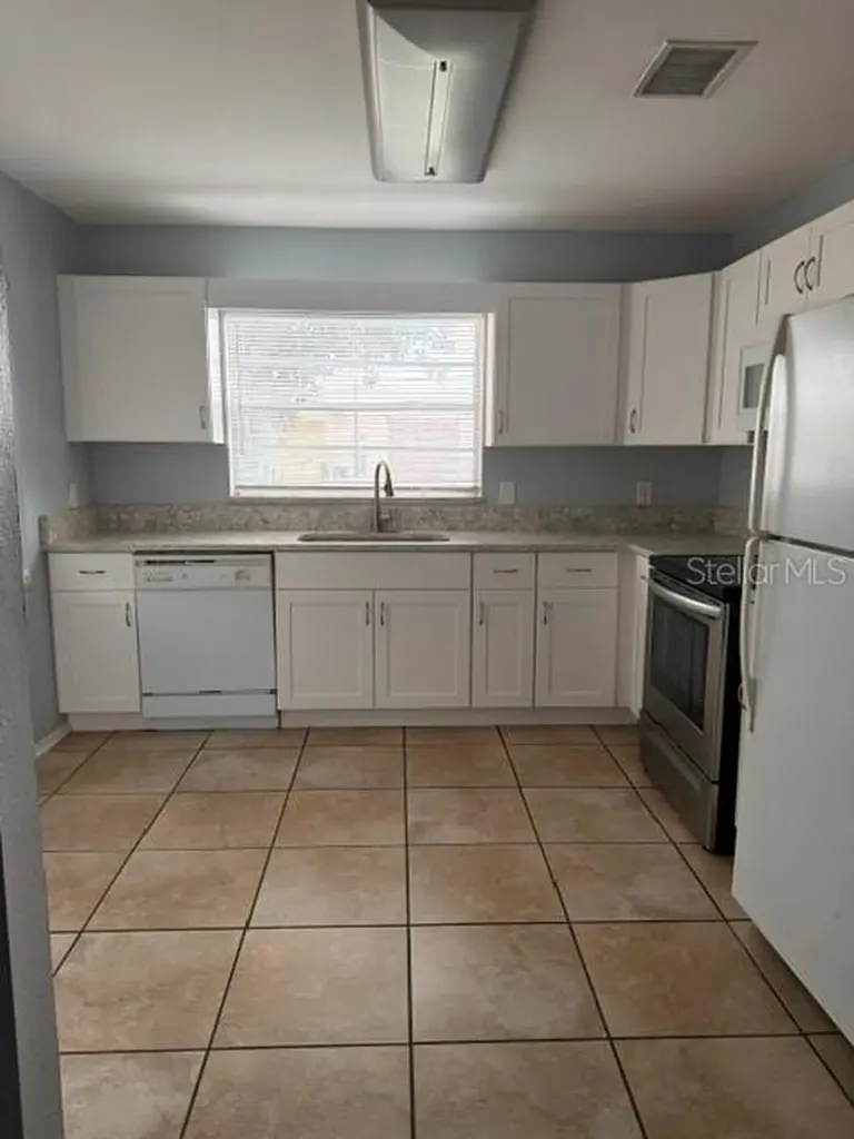 6085 Morningdale Avenue Lakeland FL 33813