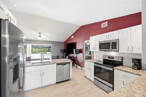 10110 Briar Circle Hudson FL 34667