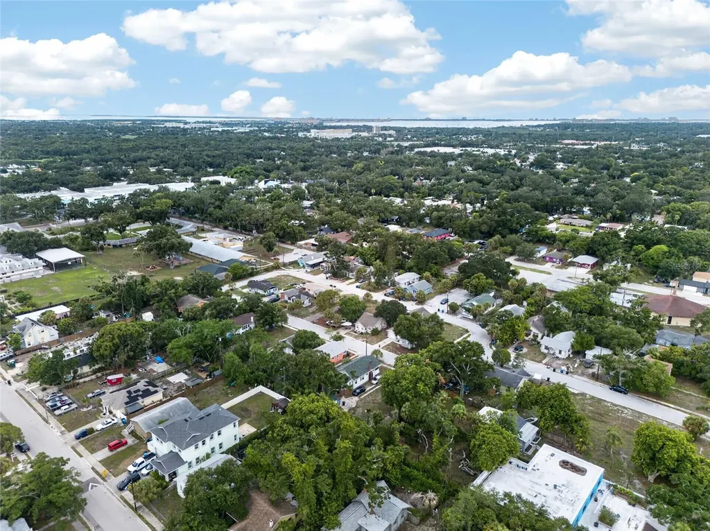1905 24th Street S St Petersburg FL 33712