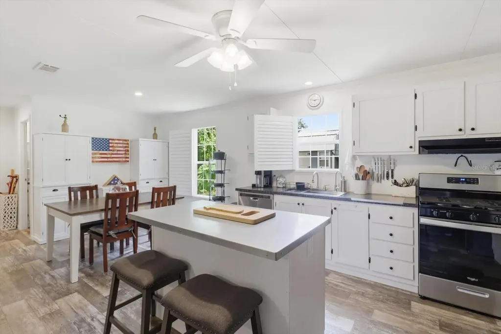 4370 E Amherst Street Hernando FL 34442