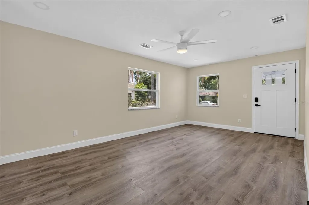 5020 22nd Street N St Petersburg FL 33714