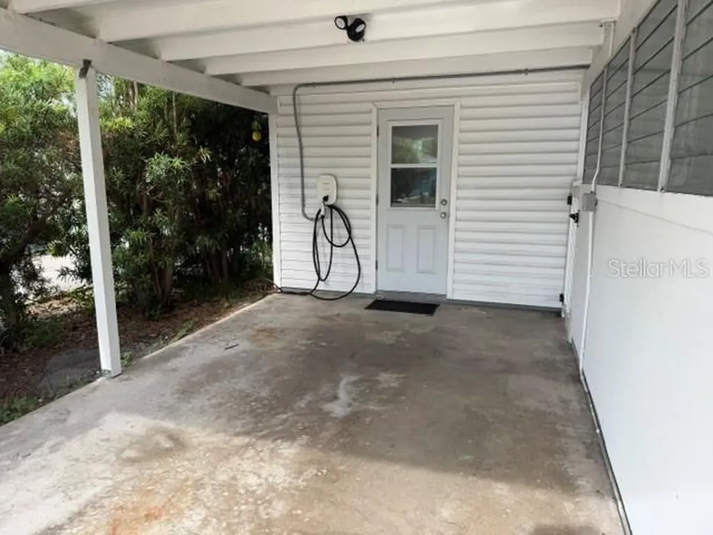 1205 Princeton Avenue Bradenton FL 34207