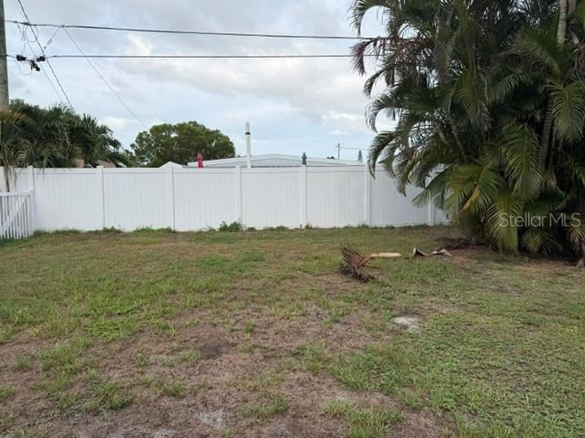 1205 Princeton Avenue Bradenton FL 34207