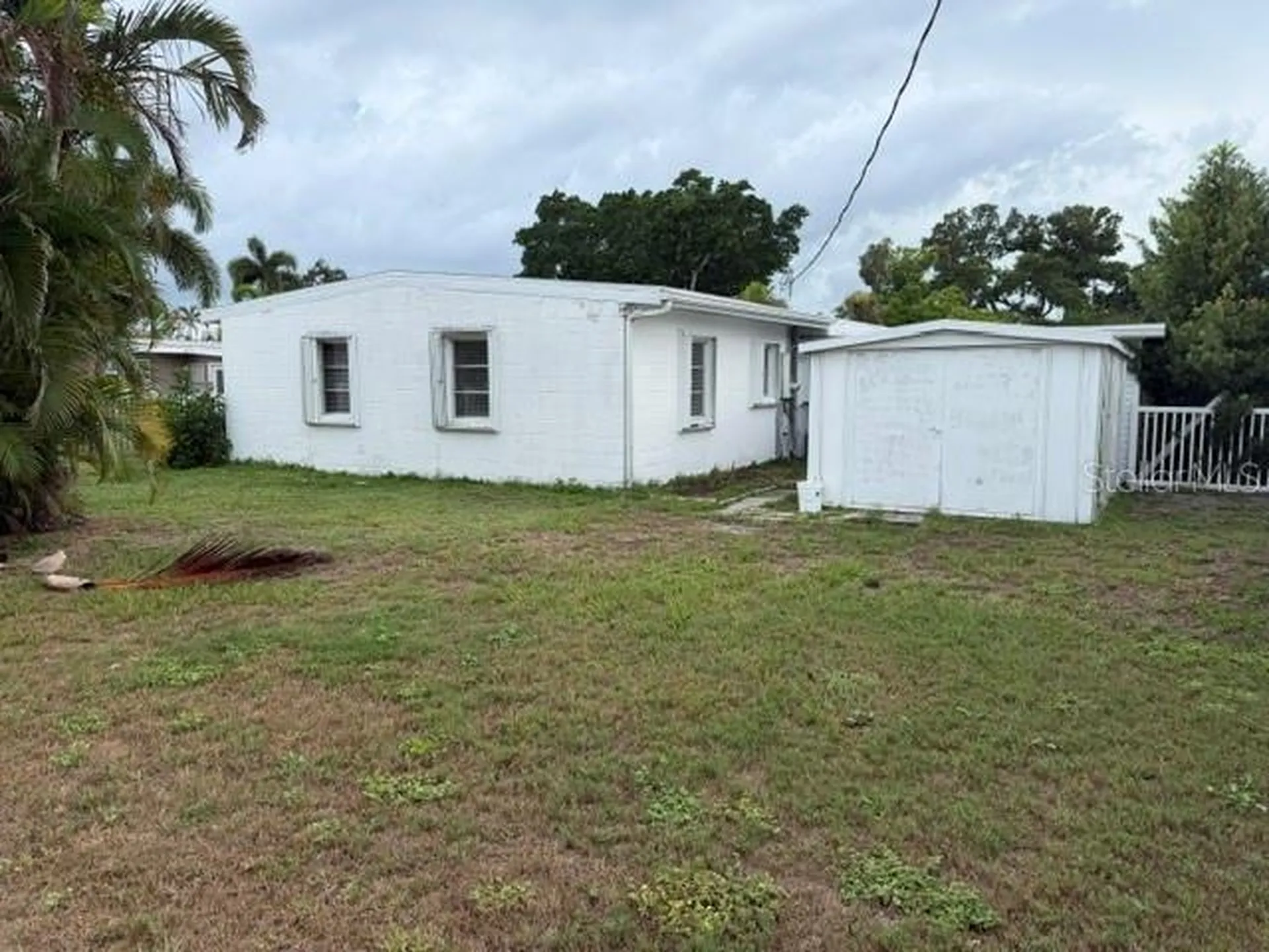 1205 Princeton Avenue Bradenton FL 34207