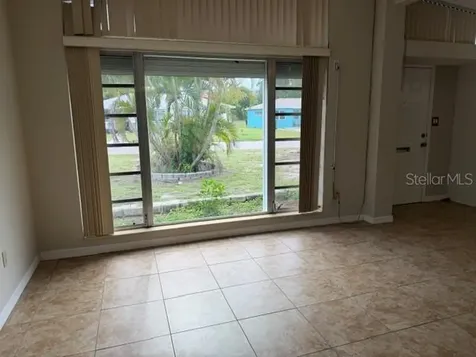 1205 Princeton Avenue Bradenton FL 34207