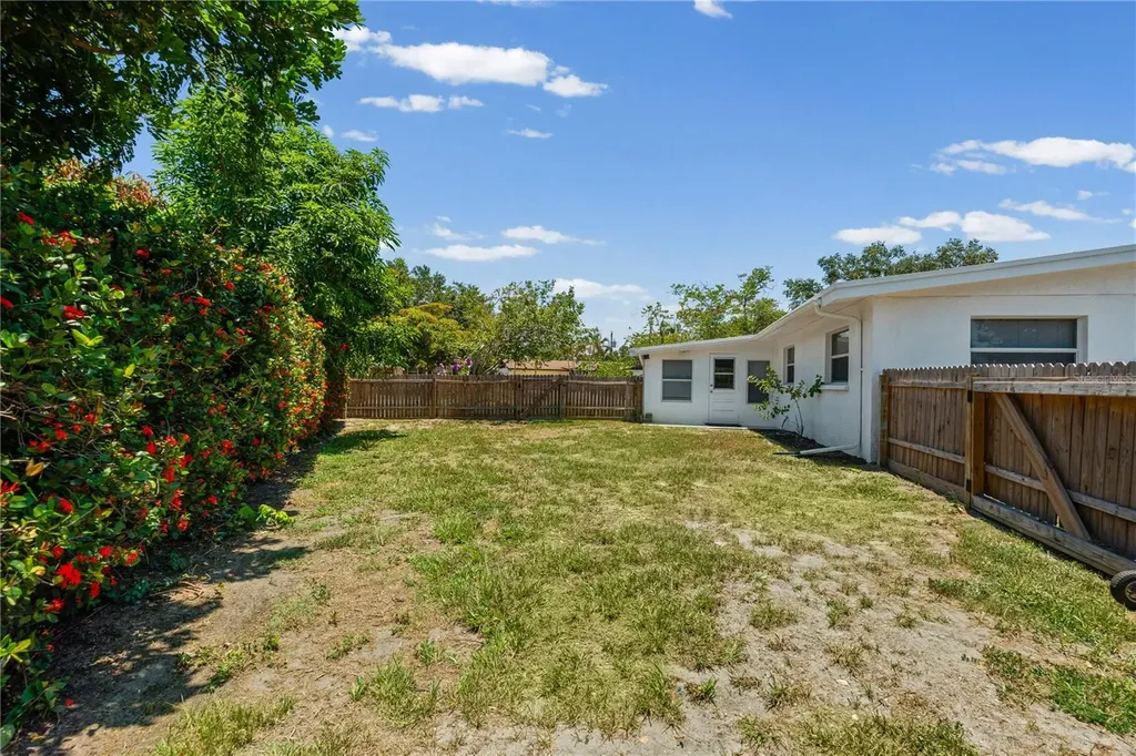 4624 Naomi Ridge Lane Sarasota FL 34233