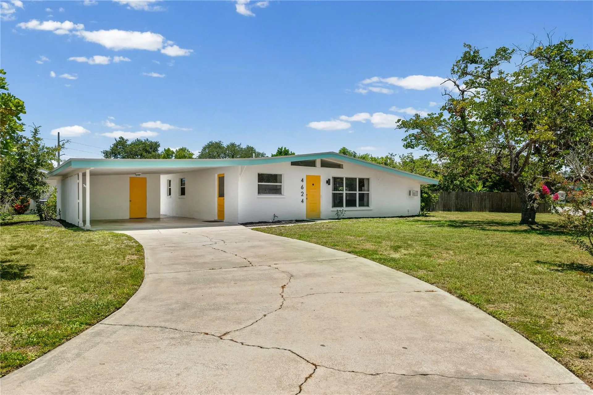 4624 Naomi Ridge Lane Sarasota FL 34233