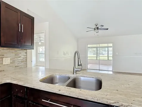 5518 Sandy Hill Drive Orlando FL 32821