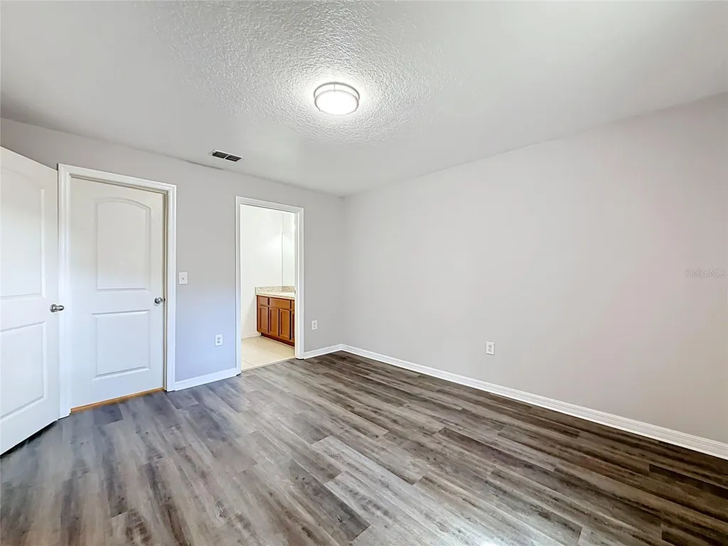 4475 Caicos Drive Tavares FL 32778