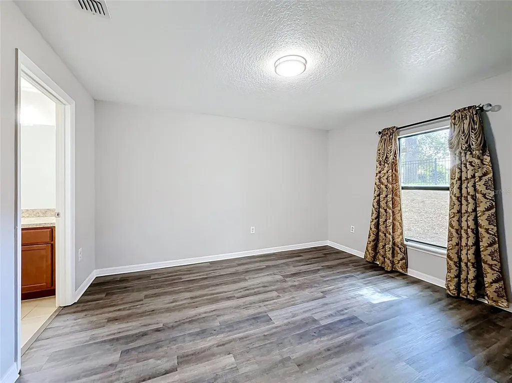 4475 Caicos Drive Tavares FL 32778