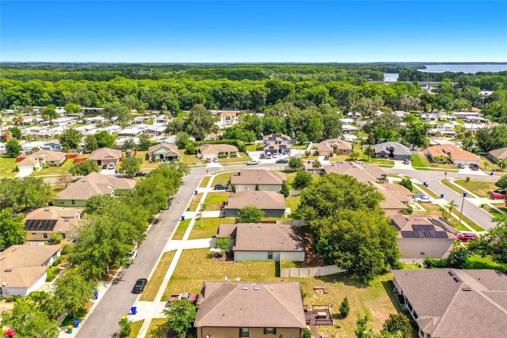 4475 Caicos Drive Tavares FL 32778