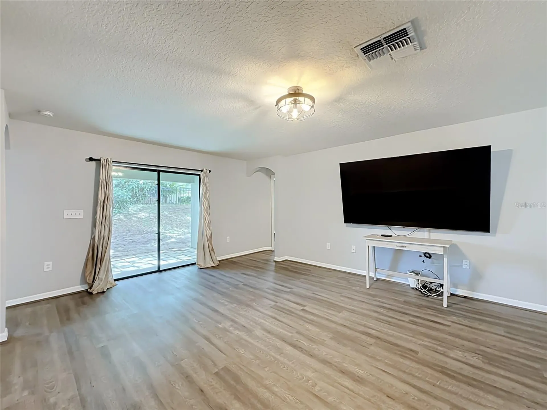 4475 Caicos Drive Tavares FL 32778