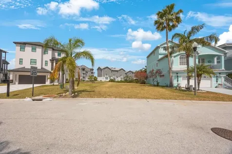 5709 Egrets Place New Port Richey FL 34652