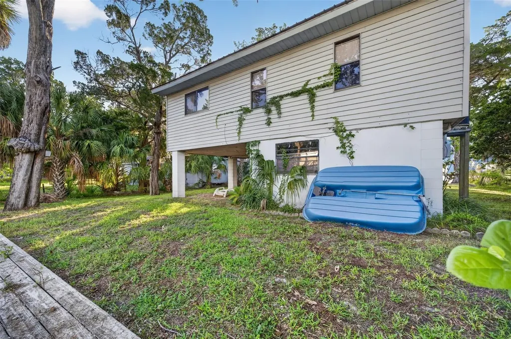 2350 S Waterman Drive Crystal River FL 34429