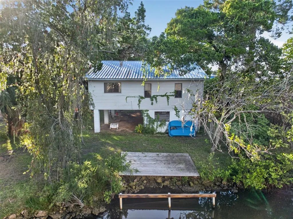 2350 S Waterman Drive Crystal River FL 34429